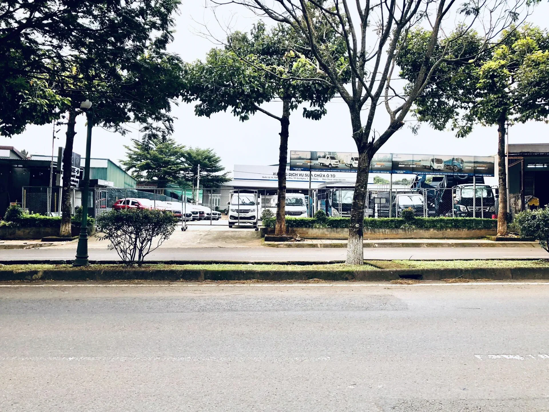 KHU TRƯNG BÀY TẢI BUS ĐẮK NÔNG